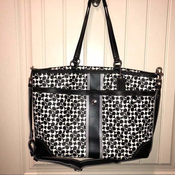 SOLD Coach diaper bag - Picture 3 of 6